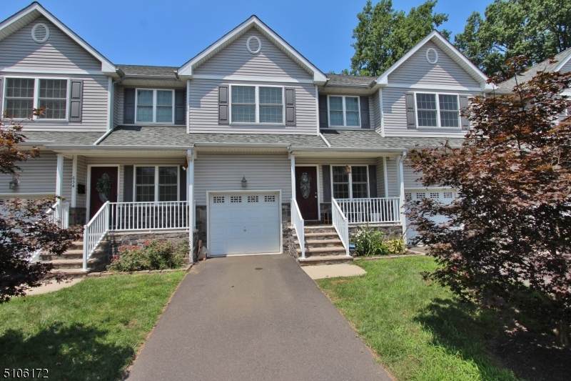 652 North Avenue Ext - Photo 1