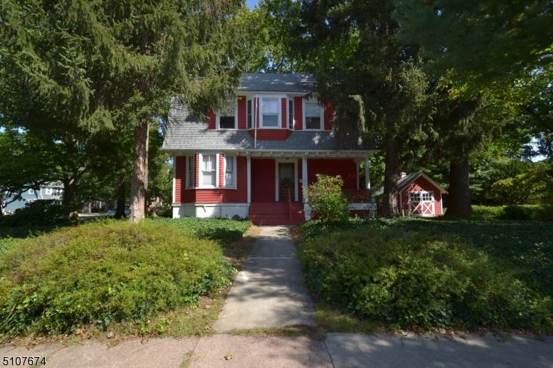 1 Arlington Rd - Photo 1