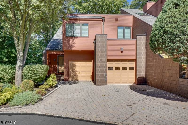 11 Hidden Ledge Rd - Photo 1