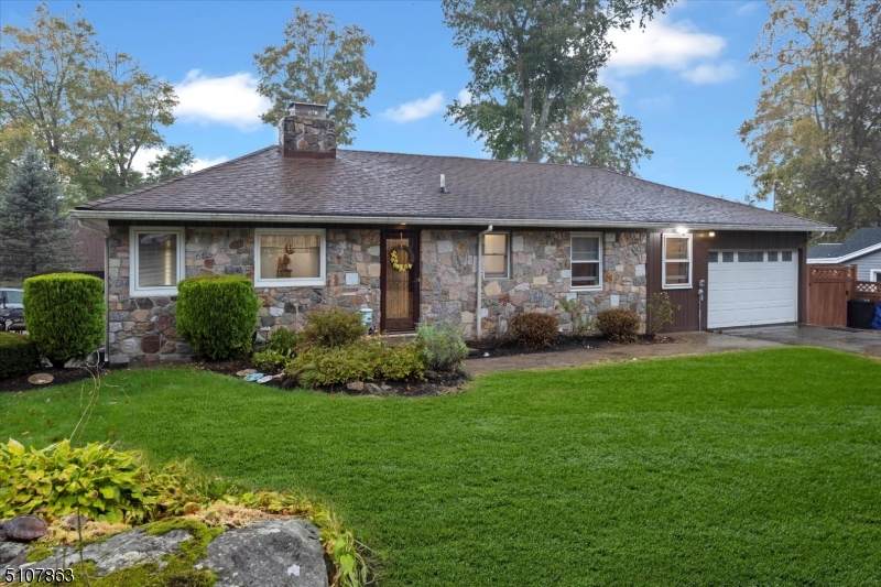 24 Tamarack Trl - Photo 1