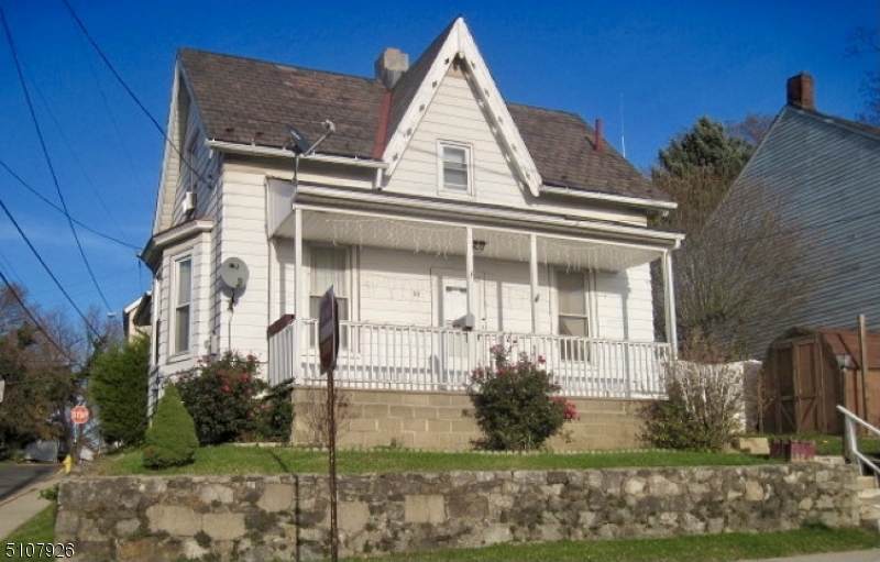 33 Harris St - Photo 1