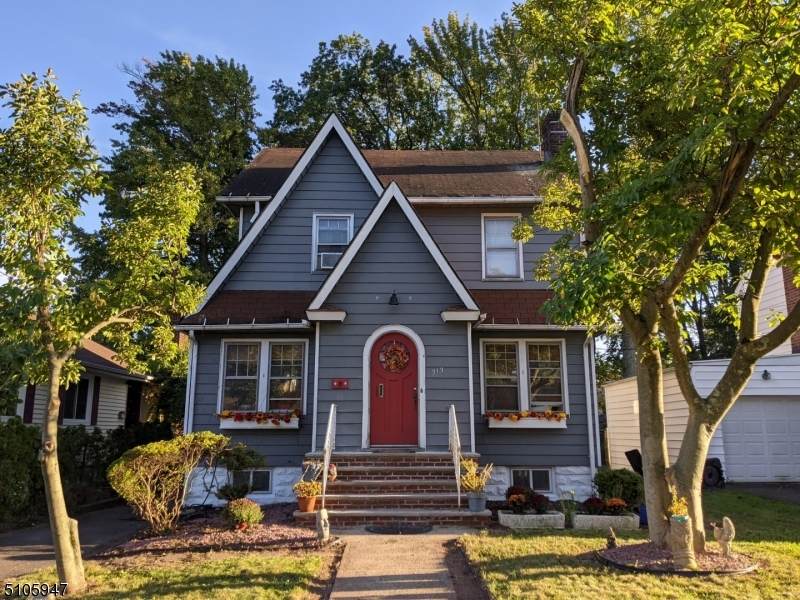 313 W 4Th Ave - Photo 1