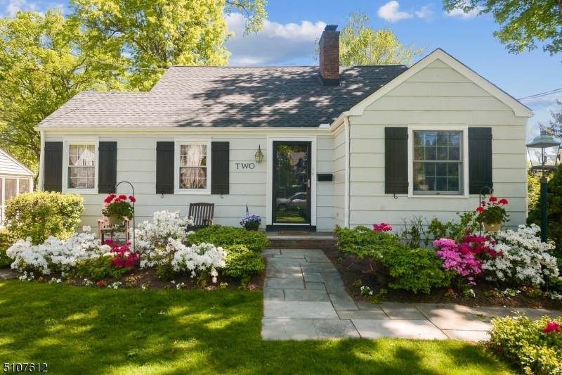 2 Yarmouth Road - Photo 1