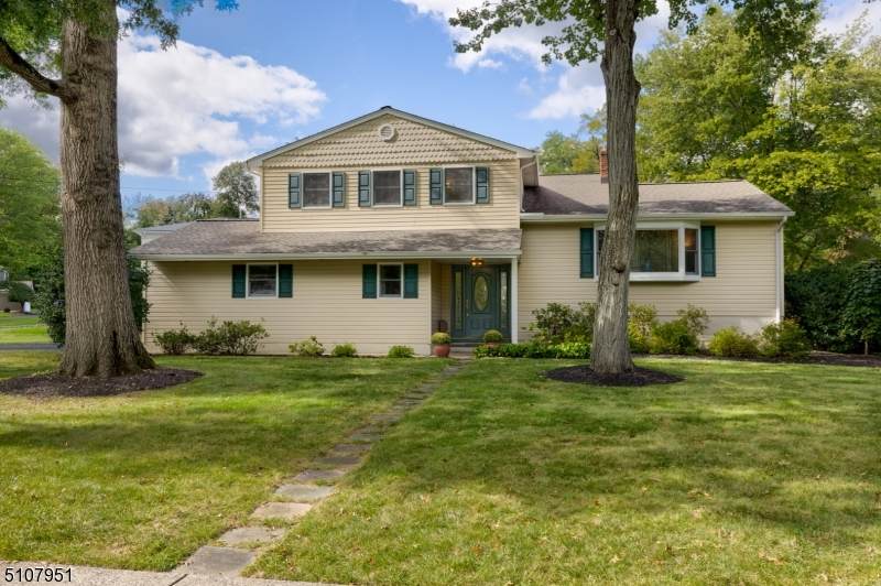 29 Crane Cir - Photo 1