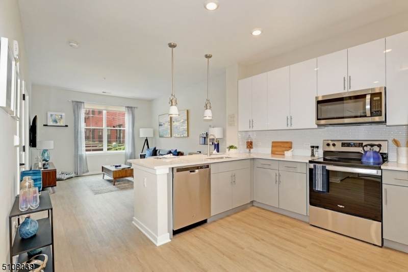 170 Avenue F - Photo 1