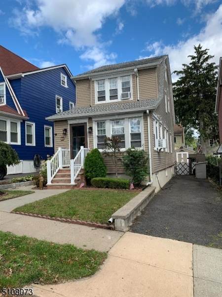 11 Elizabeth St - Photo 1