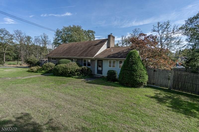 14 Elmhurst Rd - Photo 1