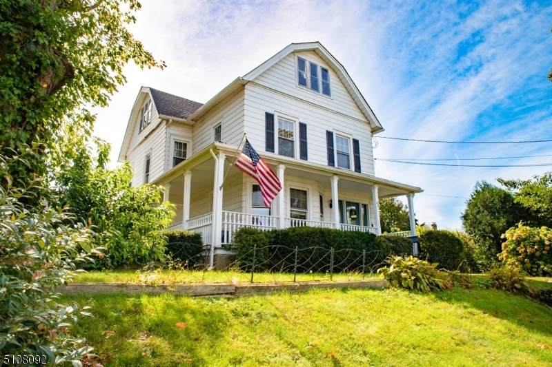 45 Continental Ave - Photo 1