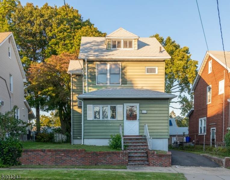 517 Kingsland Ave - Photo 1