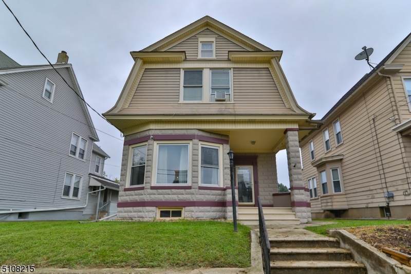 269 Morris St - Photo 1