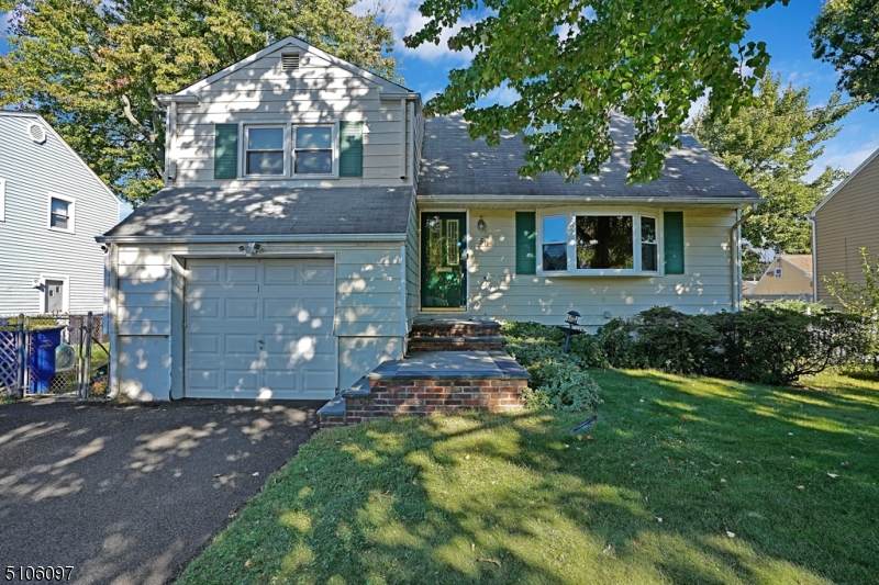 38 Barber Blvd - Photo 1