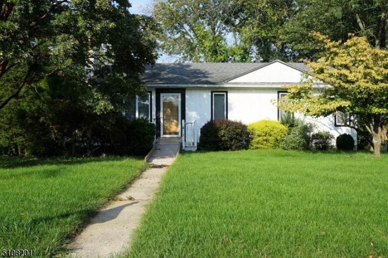 12 Deer Pond Rd - Photo 1