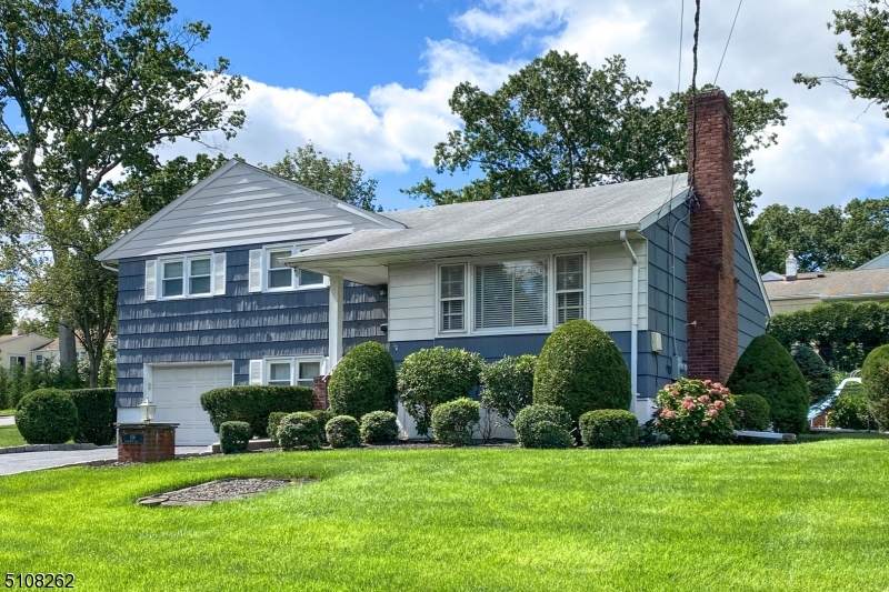 186 Fairmount Ave - Photo 1