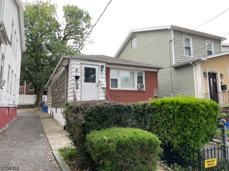 60 Rutgers St - Photo 1