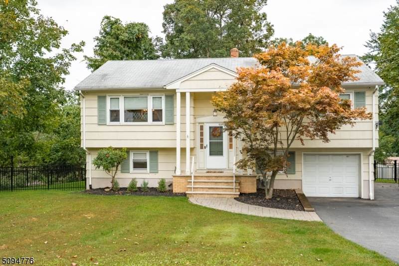 1164 Belmont Ave - Photo 1