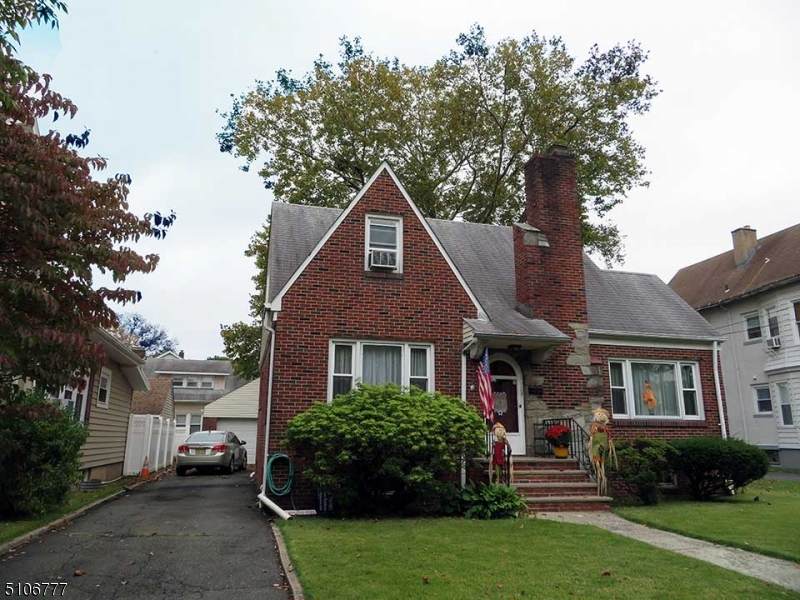 617 Bryant St - Photo 1