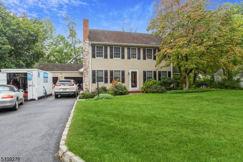 46 Oak Ridge Rd - Photo 1