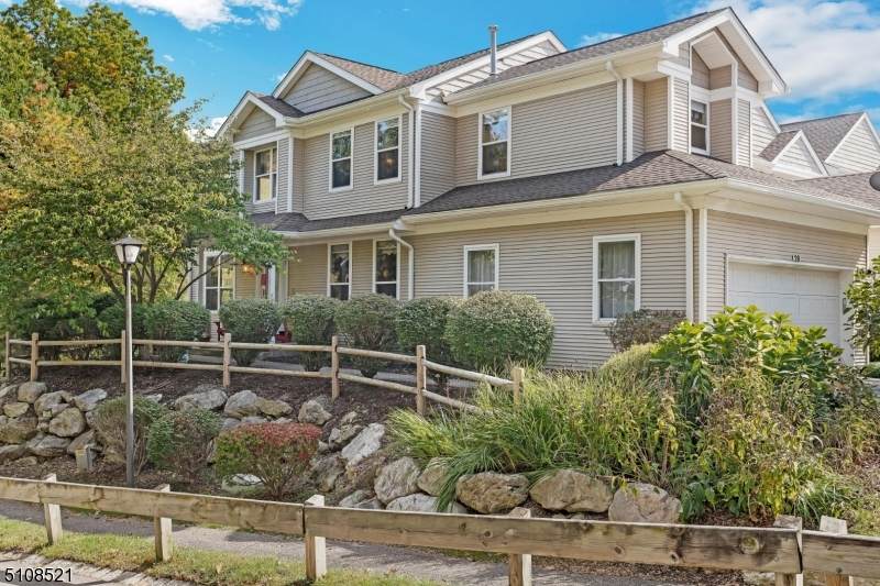 26 Hornbeam Way - Photo 1