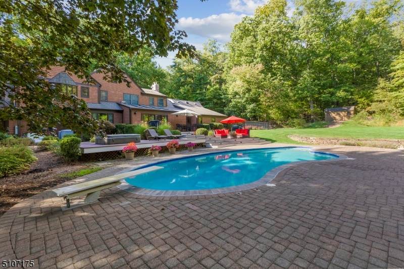 31 N Gate Rd - Photo 1