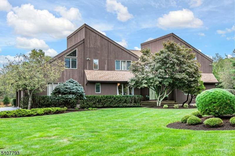 60 Coppervail Ct - Photo 1