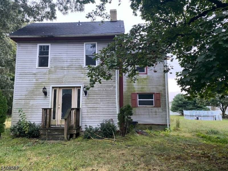 664 Chestnut St - Photo 1