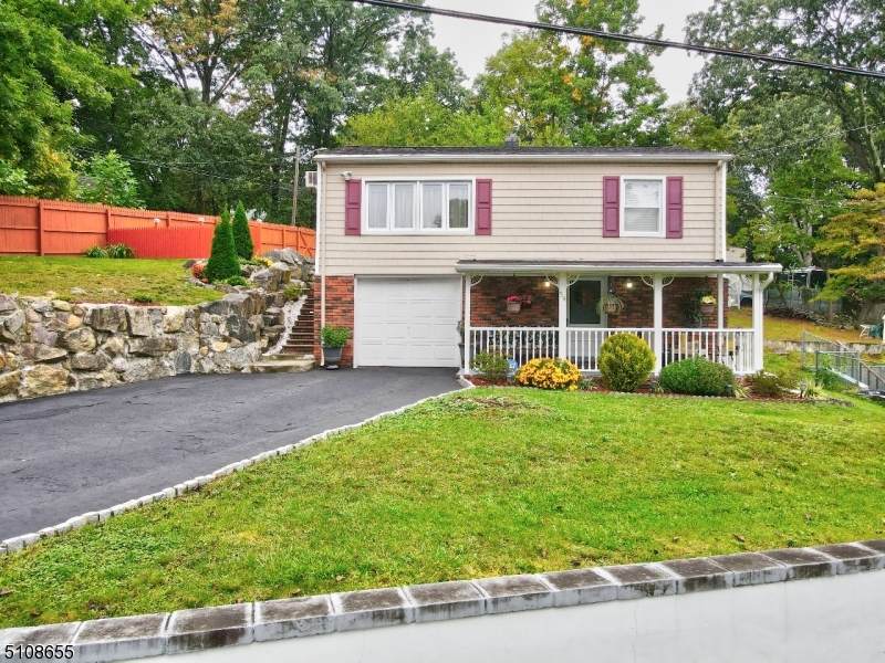 54 Terrace Ave - Photo 1