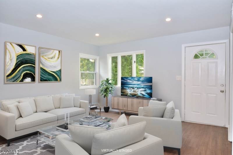 20 Farrell Ave - Photo 1