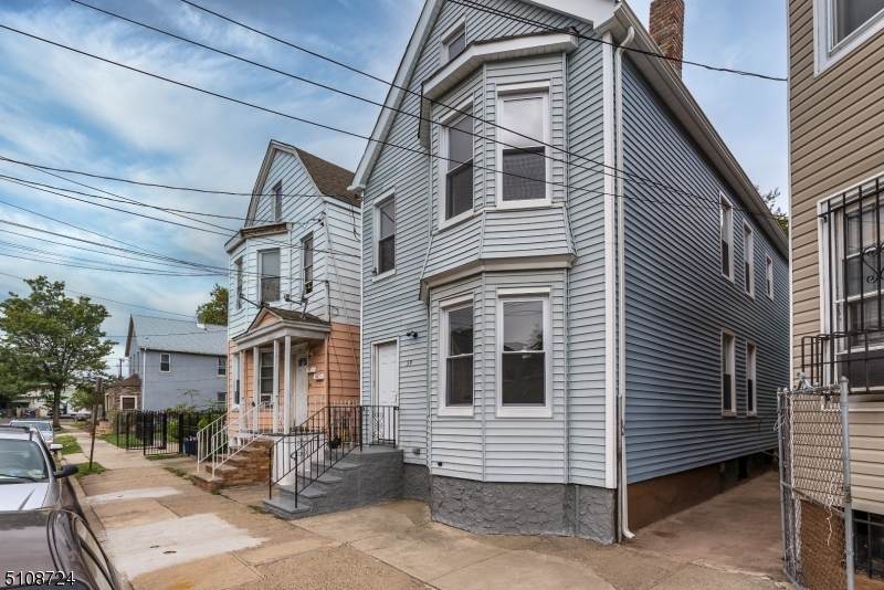 59 Kent St - Photo 1