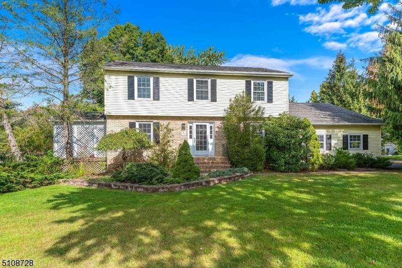 32 Morningside Dr - Photo 1