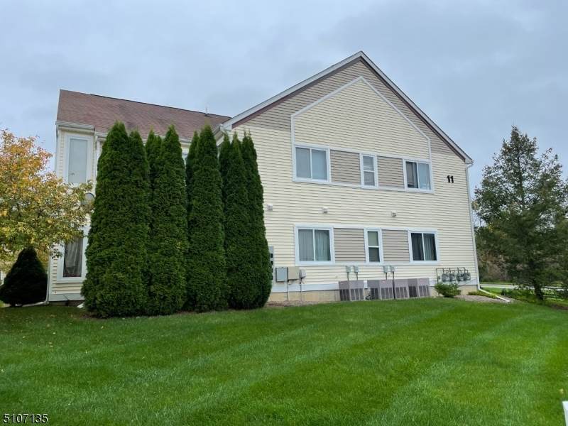 115 Falcon Ridge Way - Photo 1