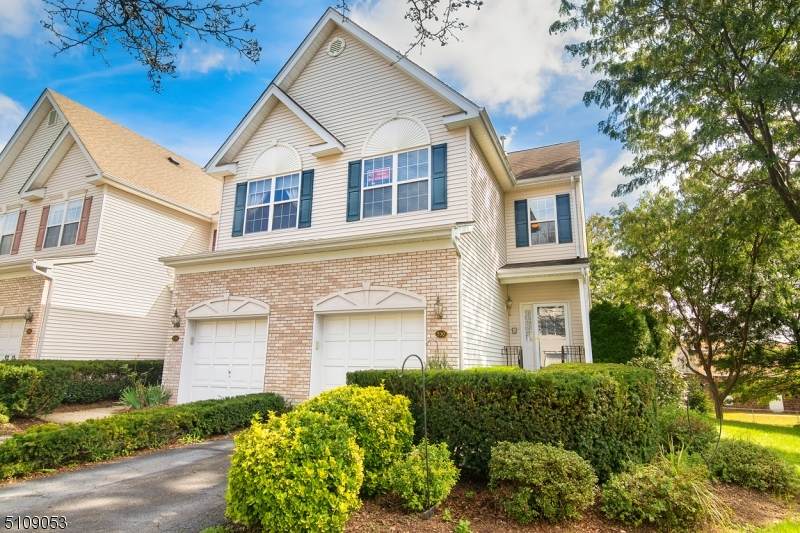 530 Coventry Dr - Photo 1