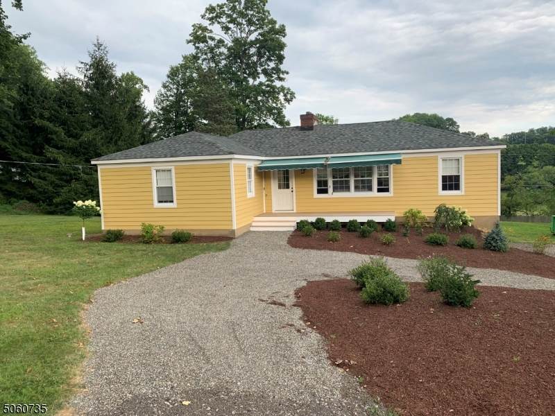 14 Crestview Dr - Photo 1