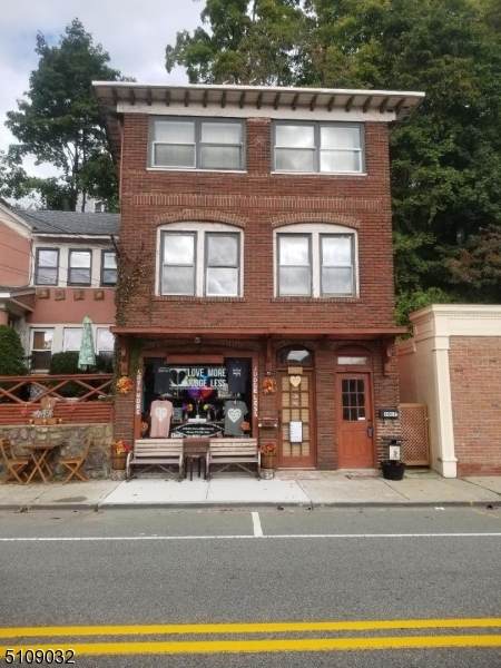 1017 Main St - Photo 1
