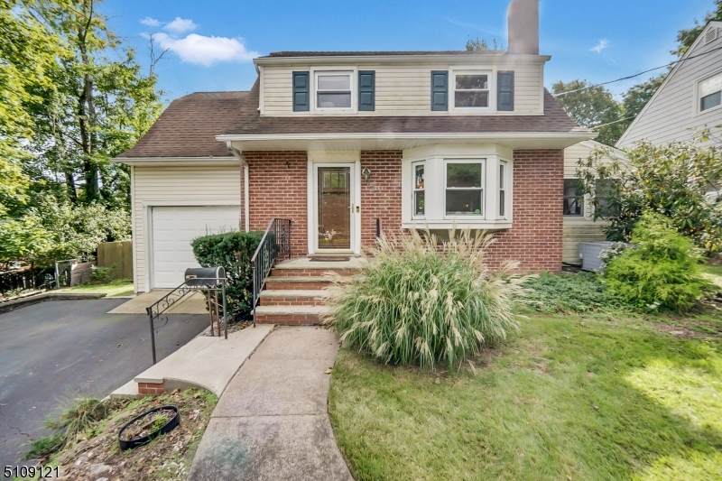15 Franklin St - Photo 1