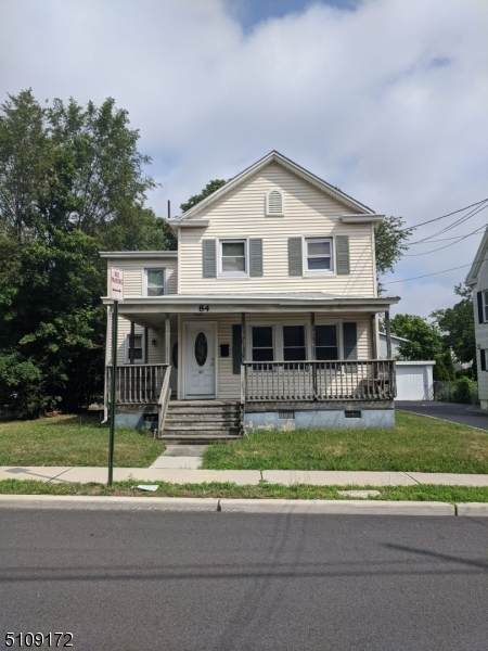 84 Albert St - Photo 1