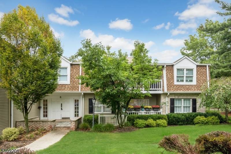 3 Heritage Dr - Photo 1
