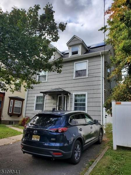 448 Cherry St - Photo 1