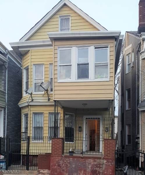 131 Godwin Ave - Photo 1