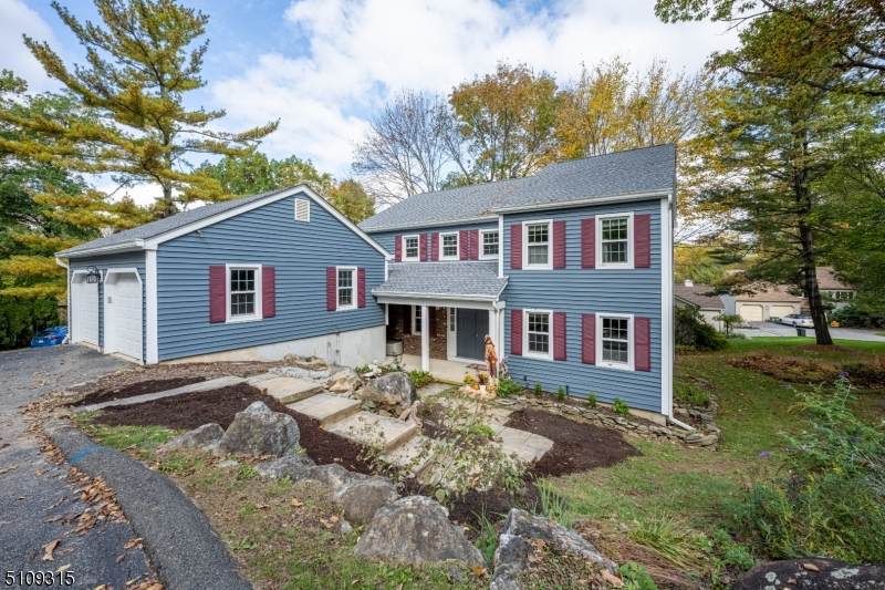 25 Sandpiper Dr - Photo 1
