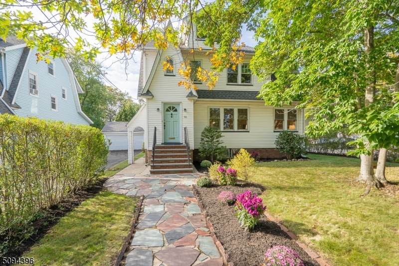 35 Boyden Ave - Photo 1