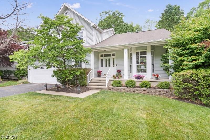 38 Hartley Ln - Photo 1