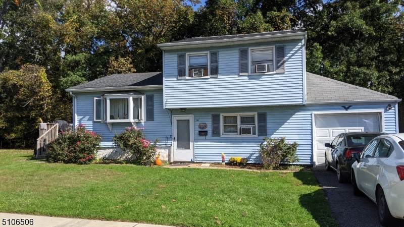 188 Princeton Ave - Photo 1