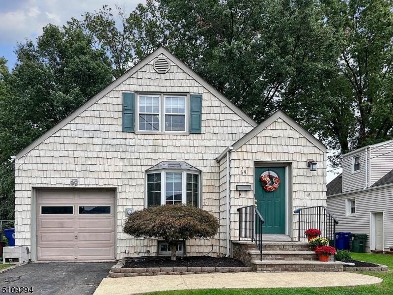 39 Florence Dr - Photo 1
