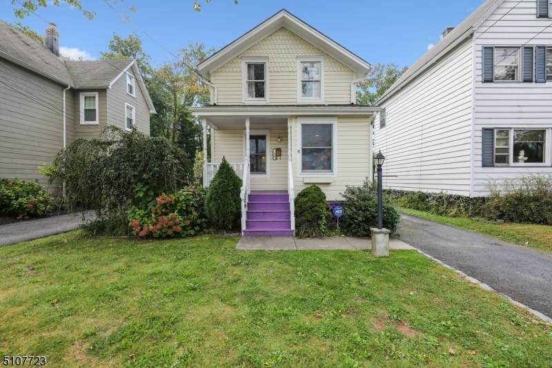 734 Rahway Ave - Photo 1