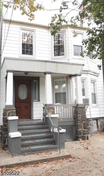 28 Troy St - Photo 1