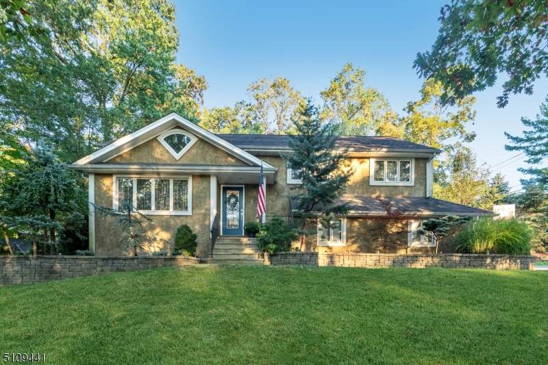 2 Stony Brook Dr - Photo 1