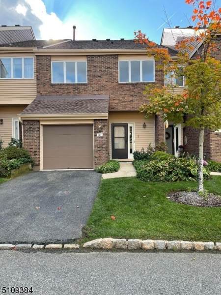 101 Greenwich Ct - Photo 1