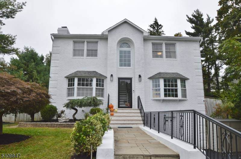 46 Wilson Ave - Photo 1