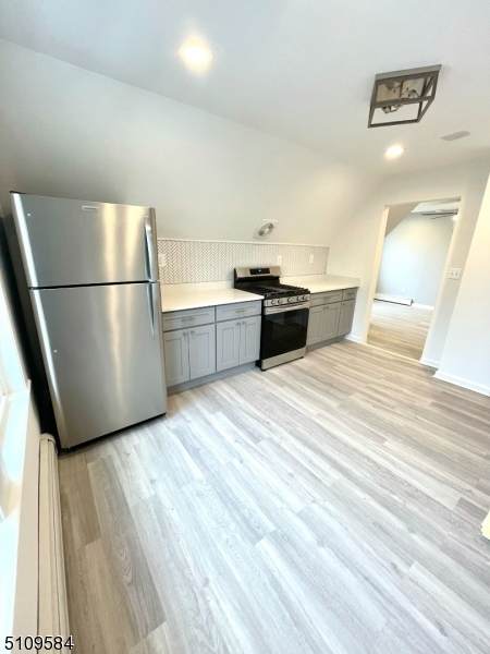 30 Roma St Apt 3 - Photo 1