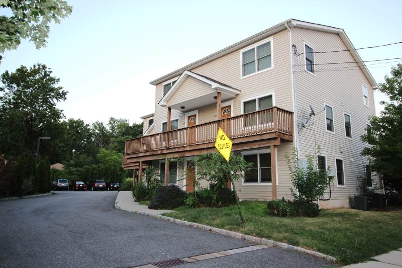 5 Maple Ave - Photo 1